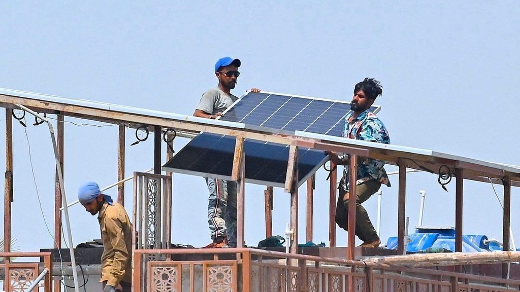 630W Solar Panel Price in Karachi