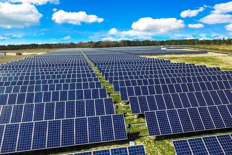 560W Solar Panel Price in Karachi